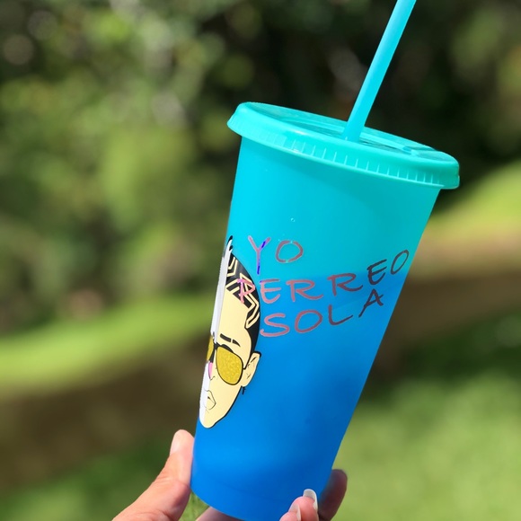 Color change cup - Picture 2 of 2